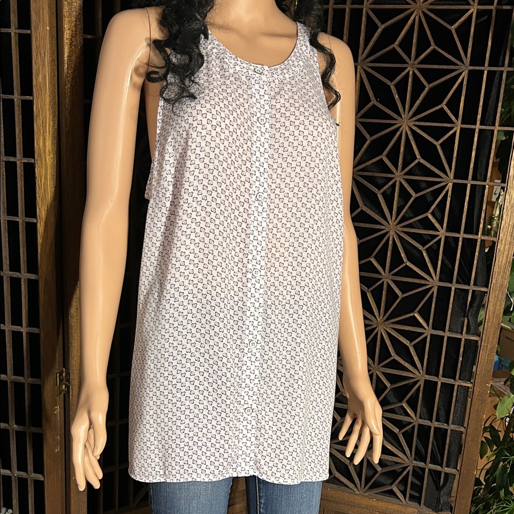 NWOT CABI SLEEVELESS BLOUSE XL